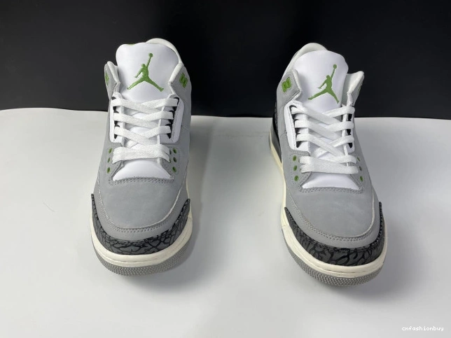 Jordan 136064-006 Air Retro Chlorophyll 3 0716